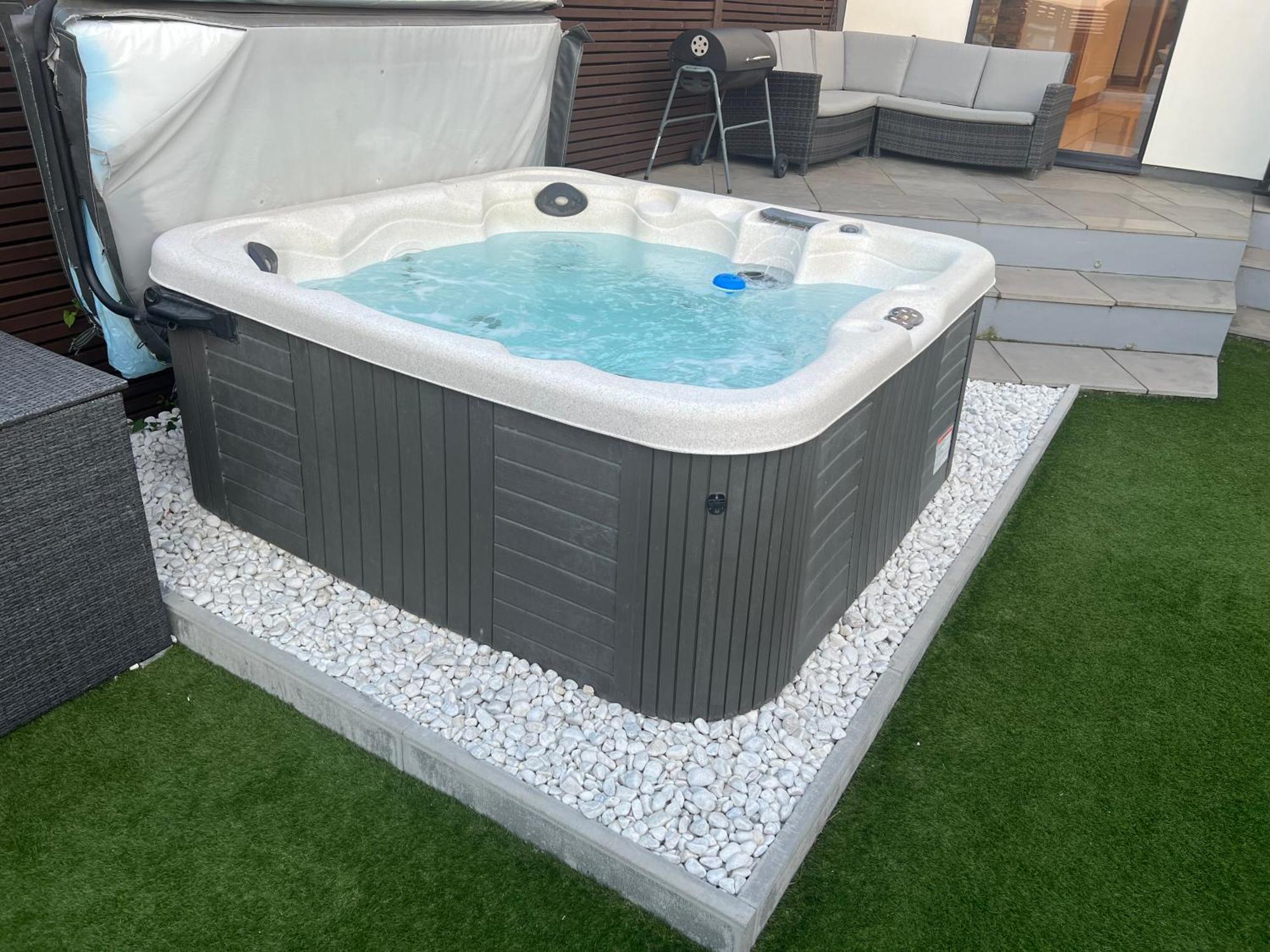 Broadway Beach Home With Hot Tub Herne Bay Exterior foto