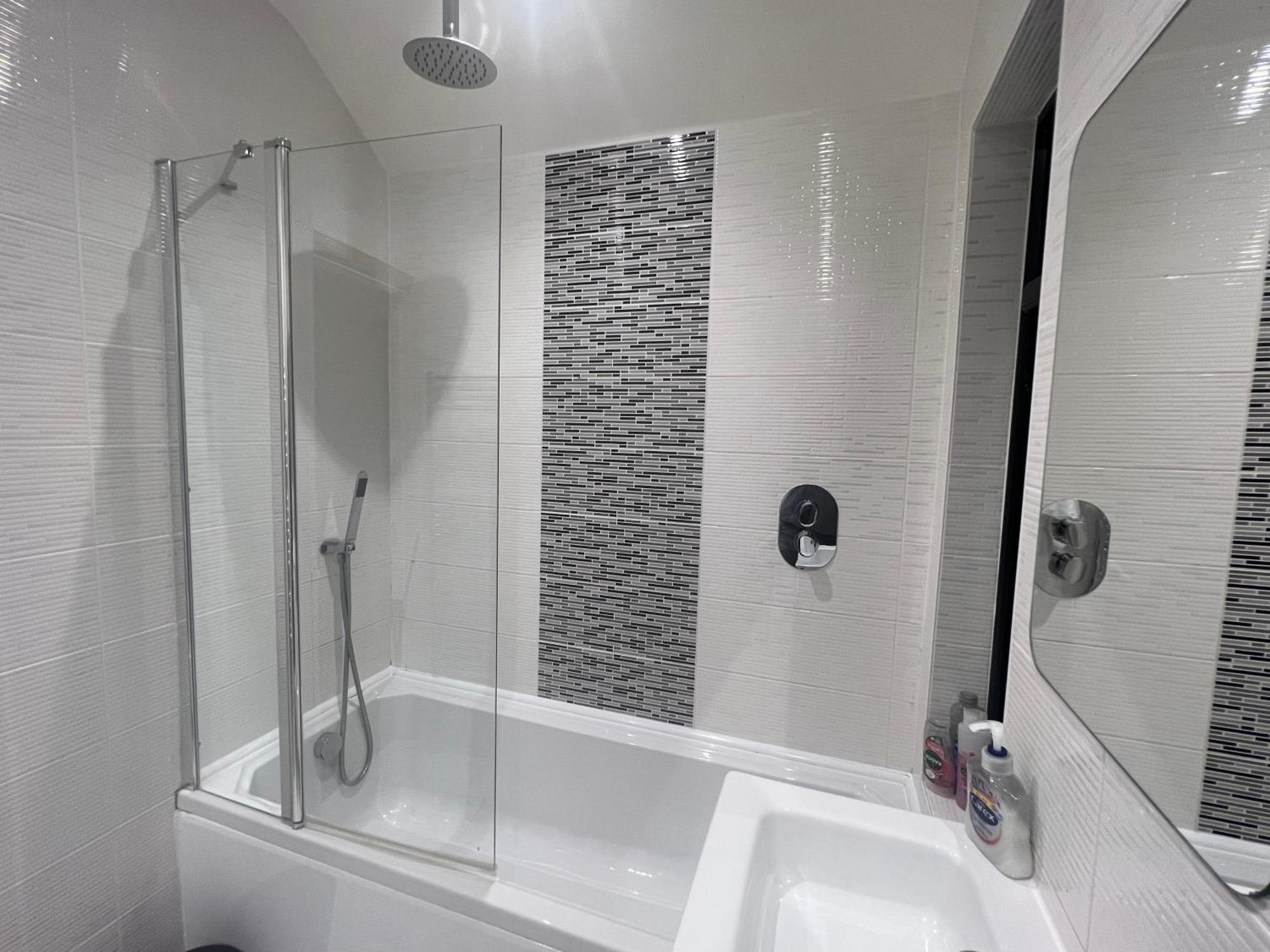 Broadway Beach Home With Hot Tub Herne Bay Exterior foto